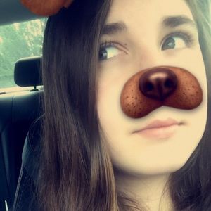 Meet your Posher, Emma