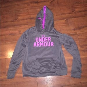 Under Armour sweatshirt