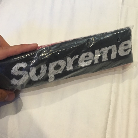 Supreme new era headband