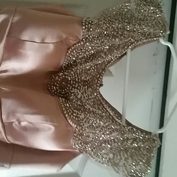 Xscape Dresses & Skirts - Formal dress