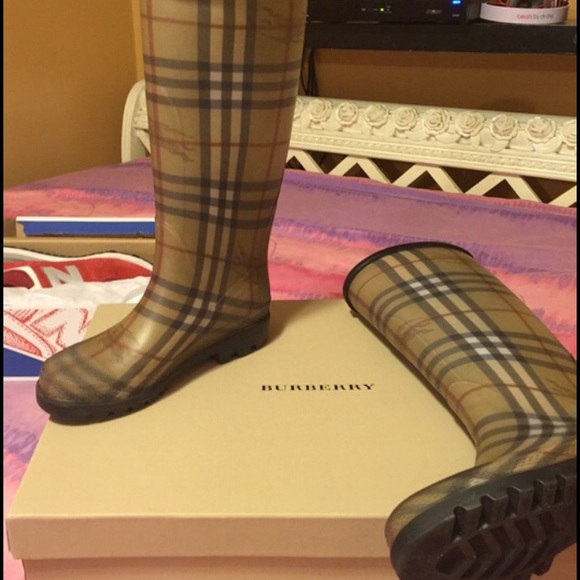 Burberry rain boots