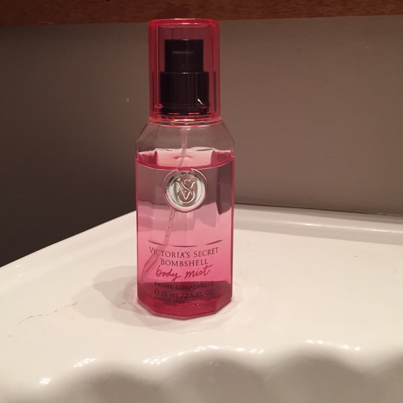 Victoria's Secret Bombshell Perfume
