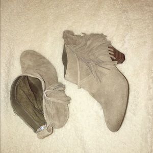 American Eagle Booties