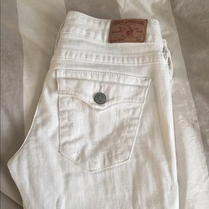 TRUE RELIGION BOOT CUT WHITE JEANS