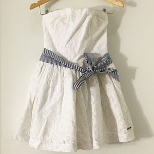 Abercrombie and Fitch Strapless Lace Dress