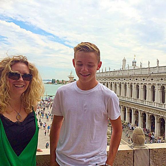 Meet your Posher, Cerelle