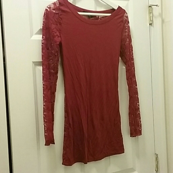 F21 Red Rayon & Lace Shirt