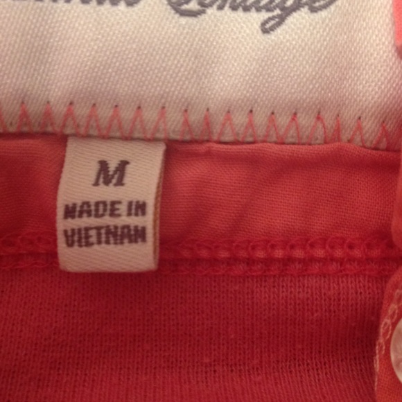 Shirt - Picture 3 of 4