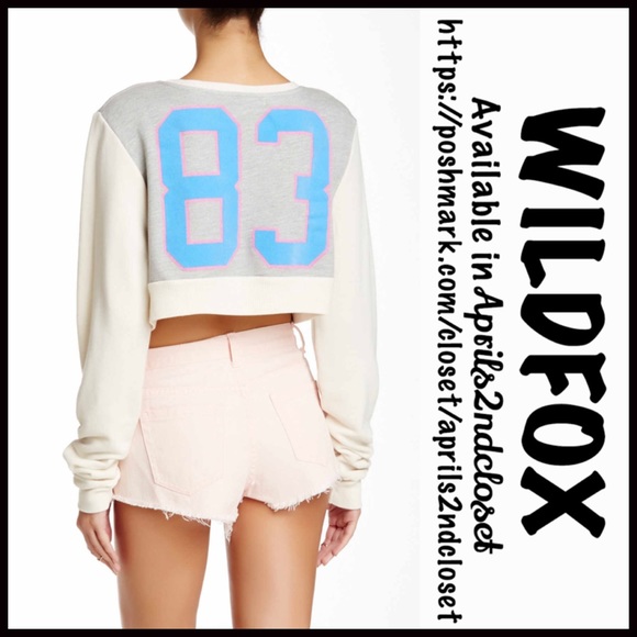 Foxy Crop Top Sweatshirt - Picture 3 of 5