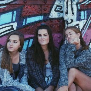 Meet your Posher, Avery