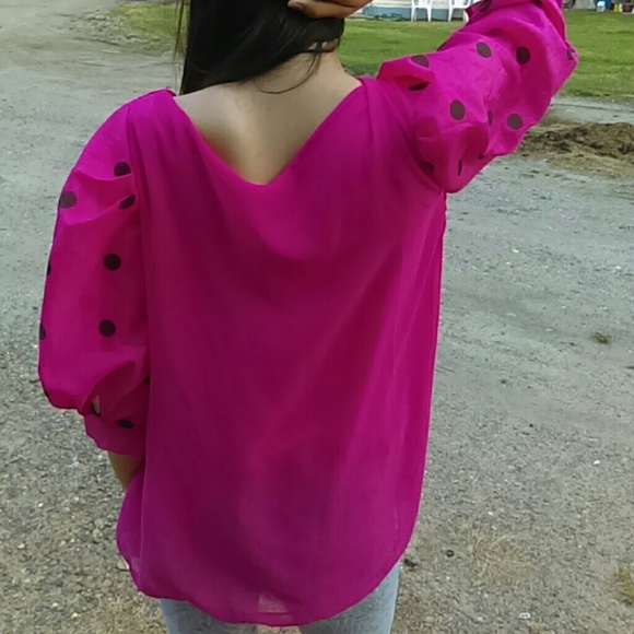 Macy's pink polka dot top - Picture 2 of 2