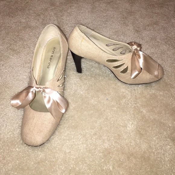 Ann Marino Sand Heels