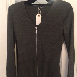 Tart Gray Sweater NWT