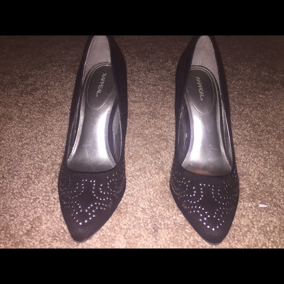 X- Appeal black pointed heels with studs