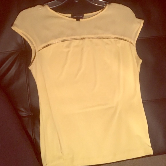 The limited- Yellow medium shirt