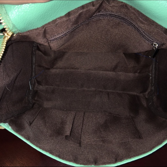 💕Last One💕 Mint Crown Embossed Satchel Bag - Picture 3 of 4