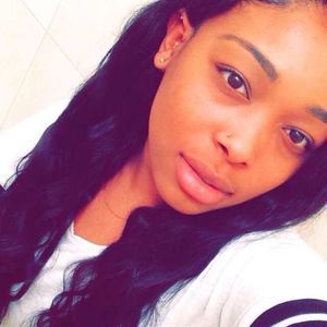 Meet your Posher, Tashai