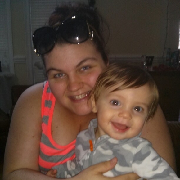 Meet your Posher, Courtney - Picture 1 of 1