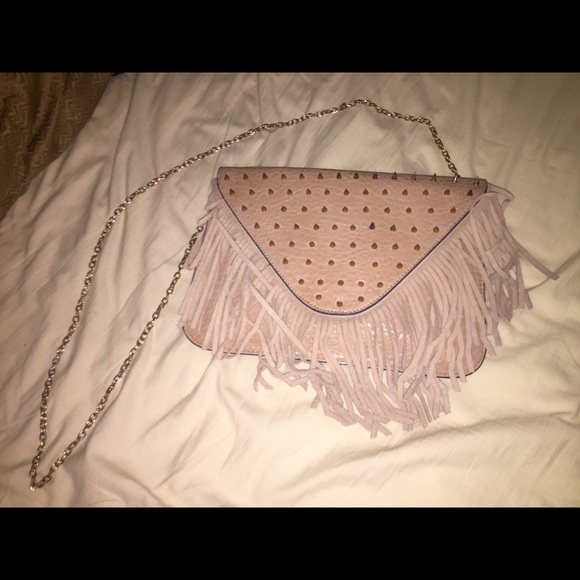 CUTE TAN SPIKED PURSE W GOLD CHAIN