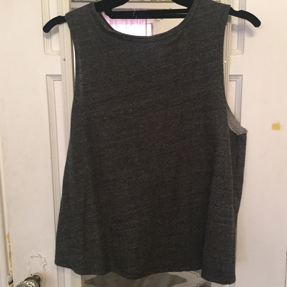 BB Dakota Gray Tank with scalloped back