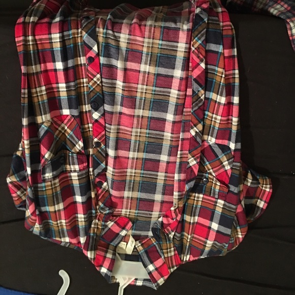 Shirt - Picture 1 of 1