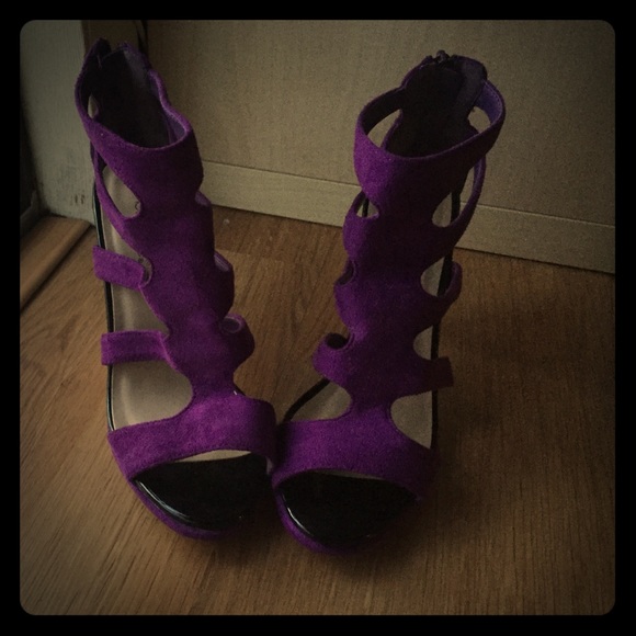 REASONABLE OFFERS ACCEPTED! Strappy Purple Booties
