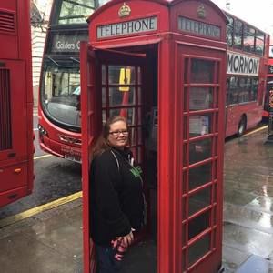 Meet your Posher, Candis