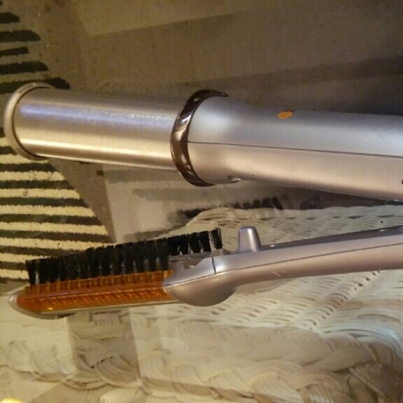 In Styler Hair Straightener/Curler - Picture 3 of 3