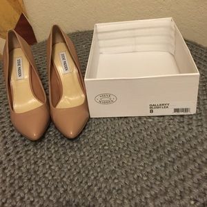 Steve Madden Galleryy Blush Lea size 8 nude pumps