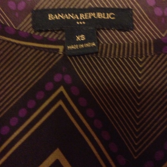 🌿Banana Republic Peplum top🌰 - Picture 3 of 3