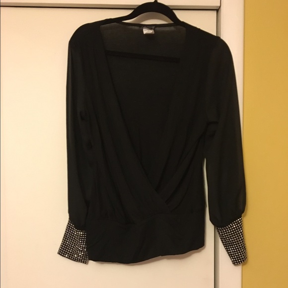 Black top from Venus