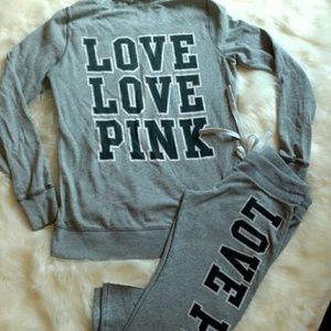 Bundled trade to t3r3sita Victoria Secrets Set (S)