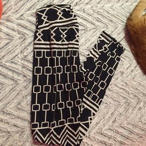 Aztec print never worn leggings