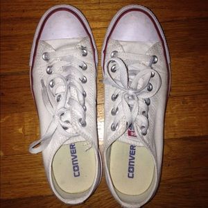 White All star converse!