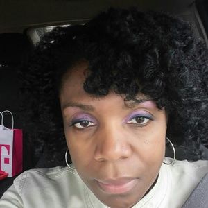 Meet your Posher, Sheryl