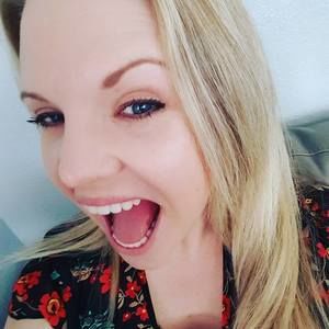 Meet your Posher, Lorelle