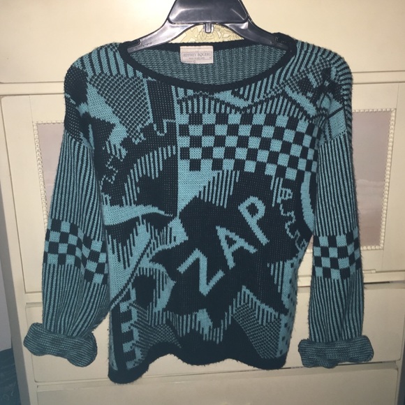 VINTAGE Zap Sweater 💙👽