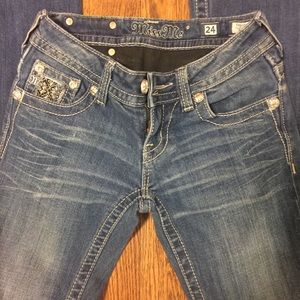 24 Miss Me Jeans