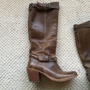 FRYE boots size 6