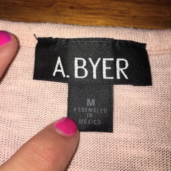 very cute shirt ❤️ - Picture 2 of 3