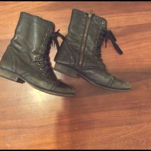 Steve Madden Distressed Black Leather Boots