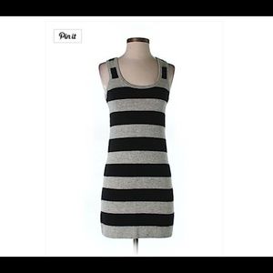 Cashmere Urulu sweater dress- black and grey