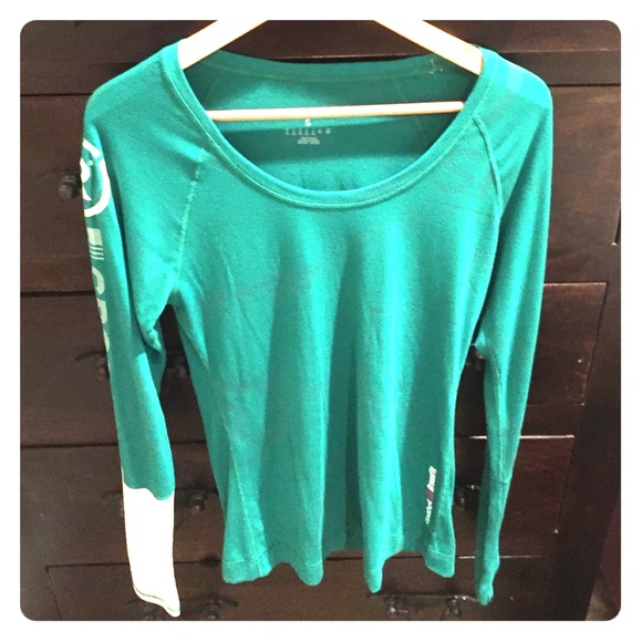 Reebok crossfit long sleeve shirt size small