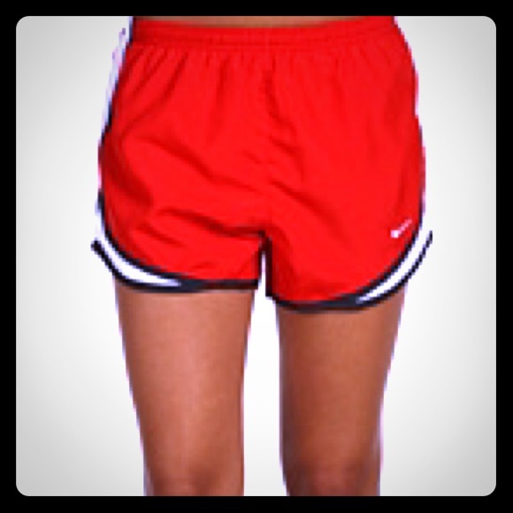 Nike DRI-Fit Shorts w/brief