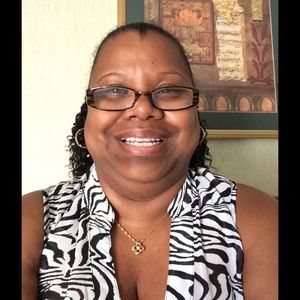 Meet your Posher, Aurora