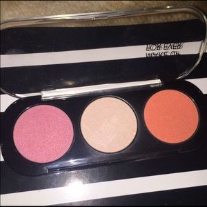 Make Up For Ever Eyeshadow Kit