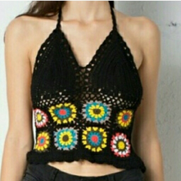 CROCHET HALTER TOP - Picture 4 of 5