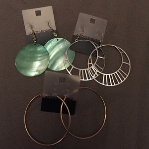 Set of 3 earrings