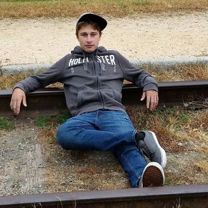 Meet your Posher, Hunter