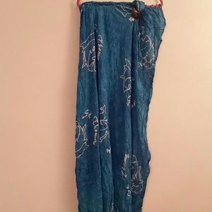 Sarong Turquoise will press before ship